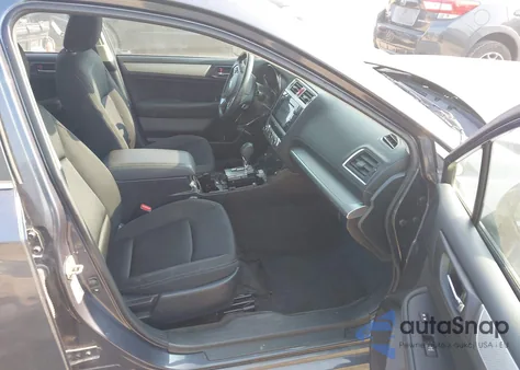 2015 Subaru Legacy 2.5I Premium z USA, uszkodzony, nr VIN 4S3BNBF61F3028737